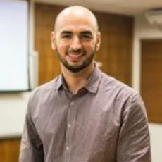 Foto do professor Frederico Lacerda