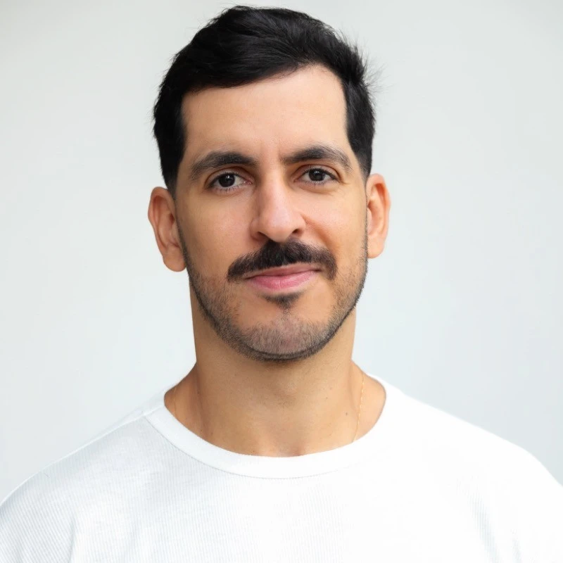 Foto do professor Eduardo Madella
