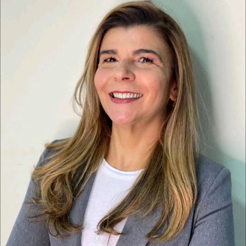 Foto do professor Leila Toledo
