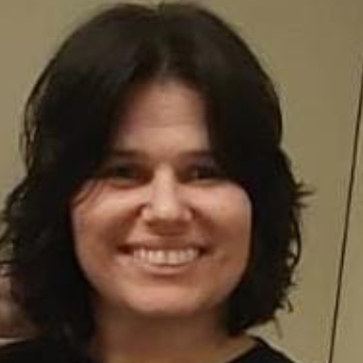 Foto do professor Flavia Melo
