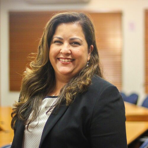 Foto da professora Mila Desouzart