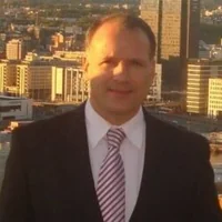 Foto do professor Marcelo Ghiaroni