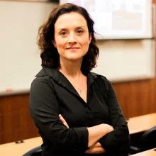 Foto da professora Maria Isabel Peixoto