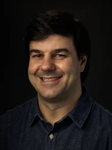 Foto do professor Rafael Nasser